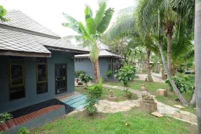 โรงแรมลานนา-บาหลี กำนันเต่า 